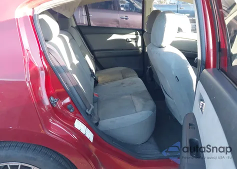 2011 Nissan Sentra 2.0S z USA, uszkodzony, nr VIN 3N1AB6APXBL716555